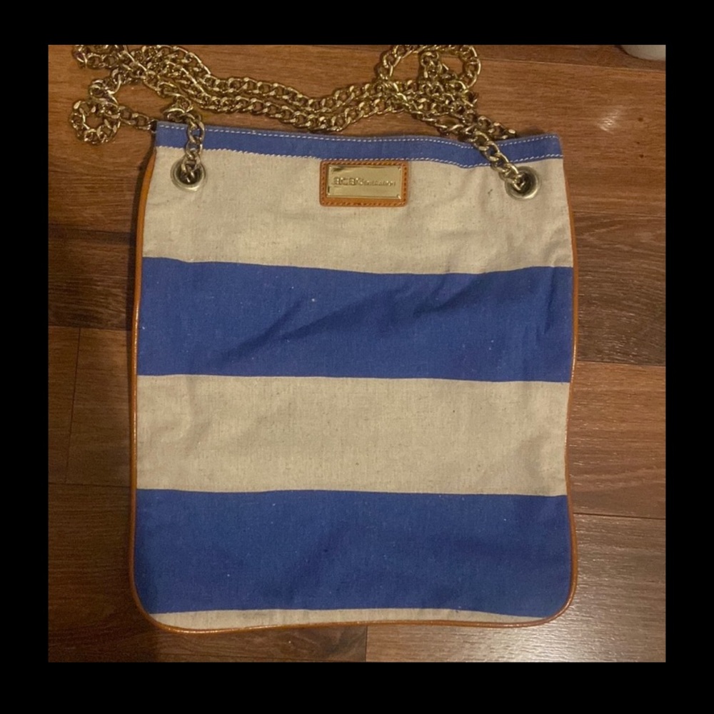 BCBG linen Summer bag with gold chain